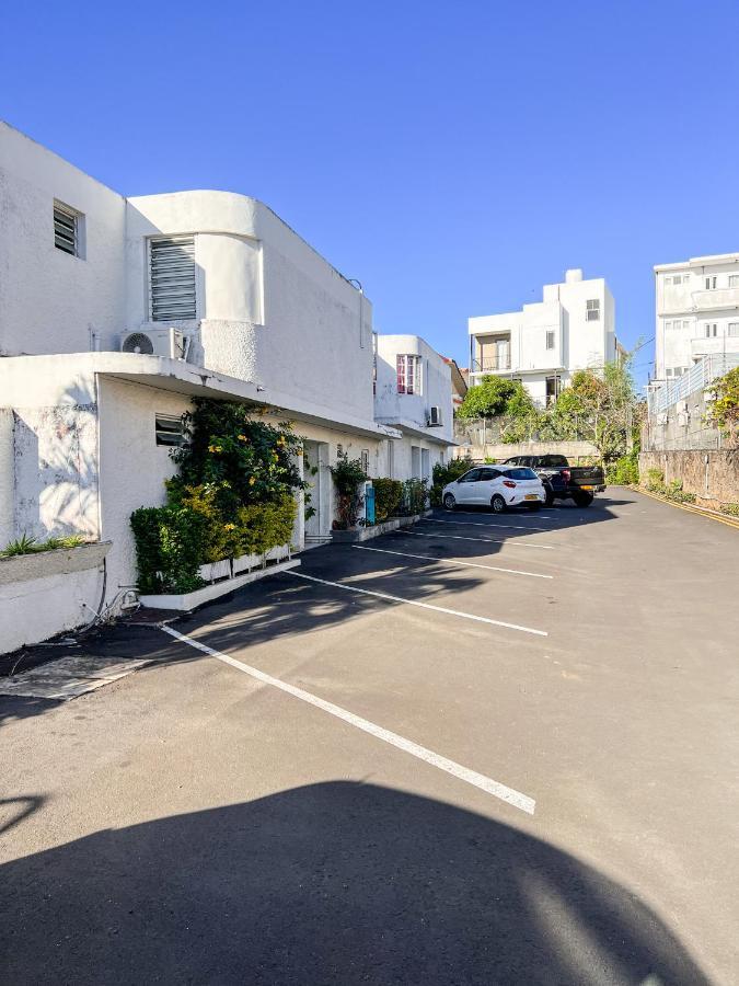 Bleu Des Zil Apartment Grand Baie Exterior foto
